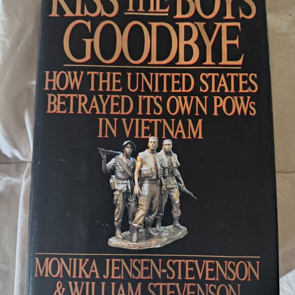 Massive Used Book Lot for Sale! Dive into Your Next Read! - Picture 8 of 16